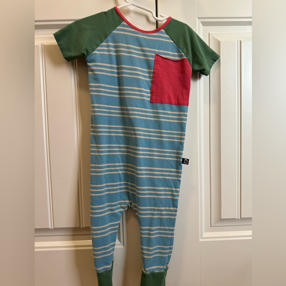 Rags to Raches Short Sleeve Romper